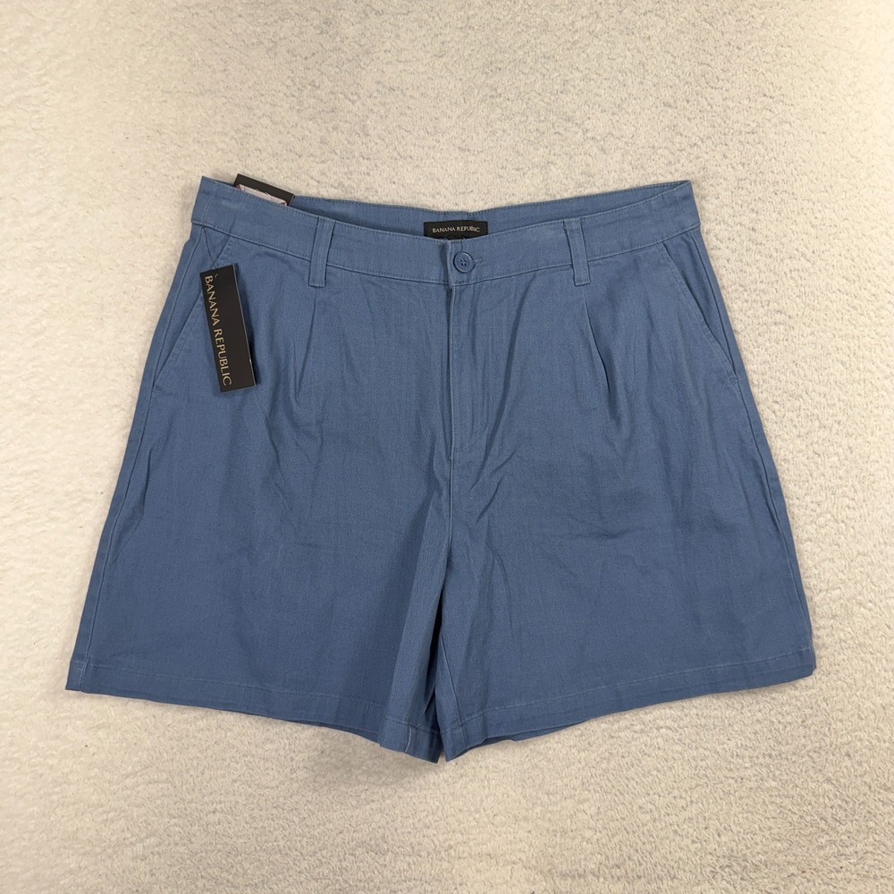 Banana Republic Women's Pleat Front Shorts Blue 12 (32.5x5) NWT NEW Classy Work